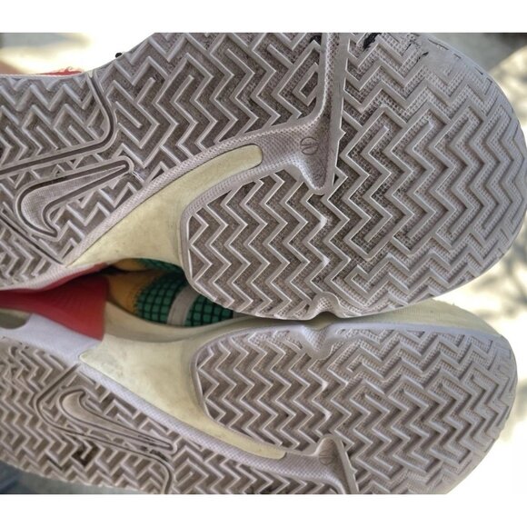 Nike Lebron Witness 7 Men's Size 7.5 Multicolor Basketball Shoes DM1123-501 - Picture 7 of 16